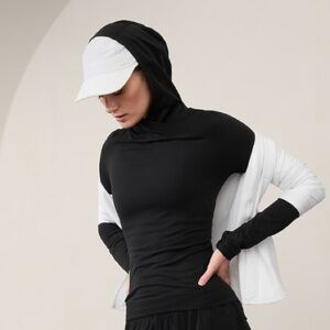 NWOT - Athleta Women’s In Motion Seamless Hoodie